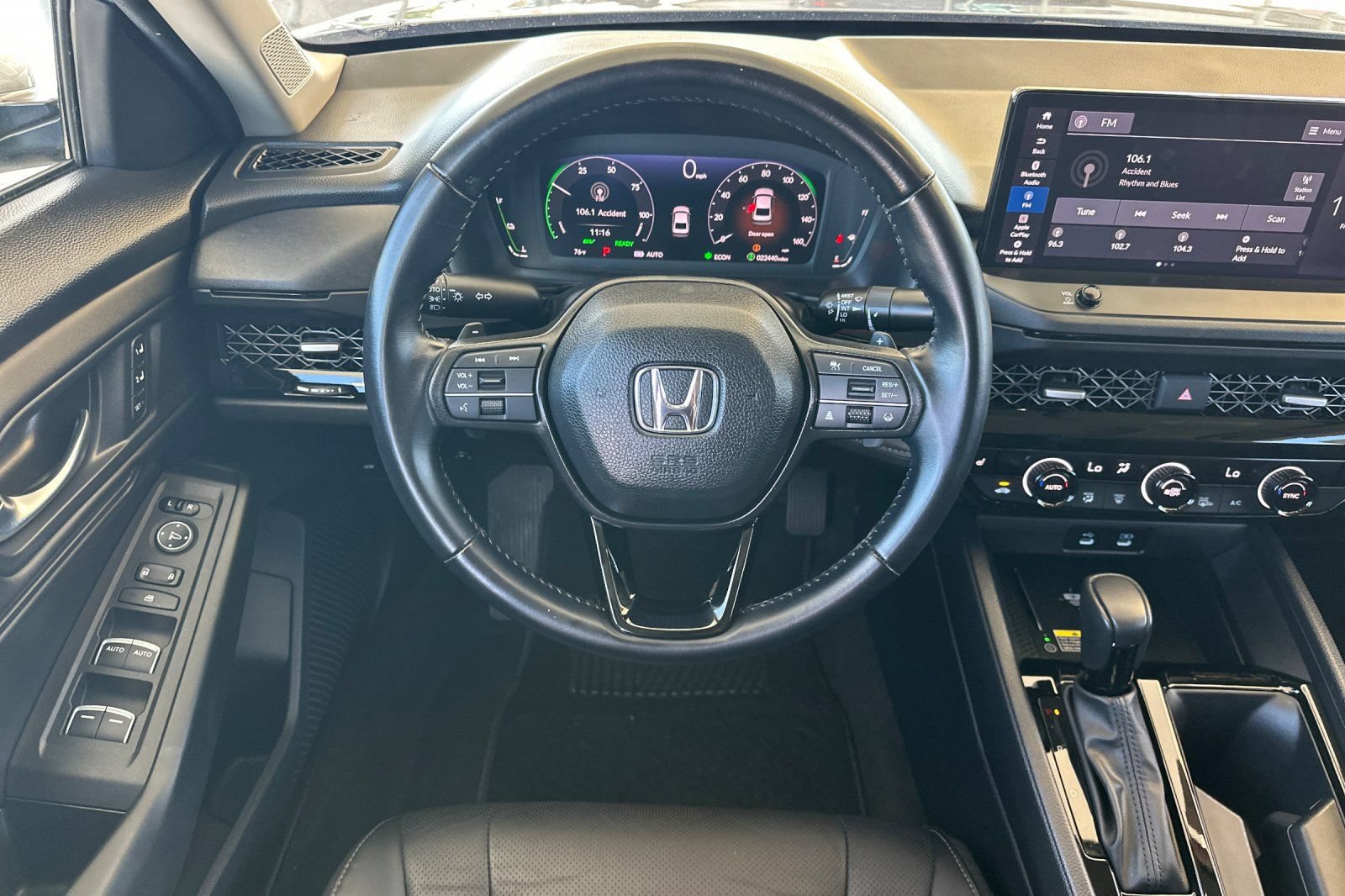 Used 2025 Honda Accord EX-L image 14
