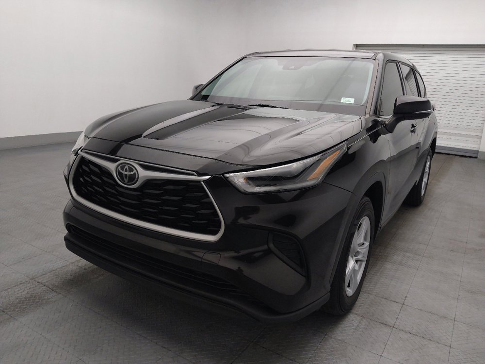 Used 2021 Toyota Highlander L FWD image 15