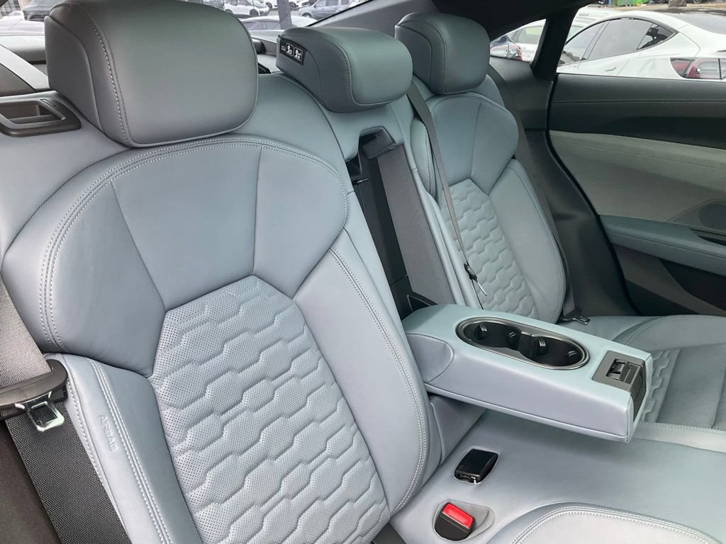 Used 2022 Audi e-tron GT Premium Plus AWD/4WD image 60