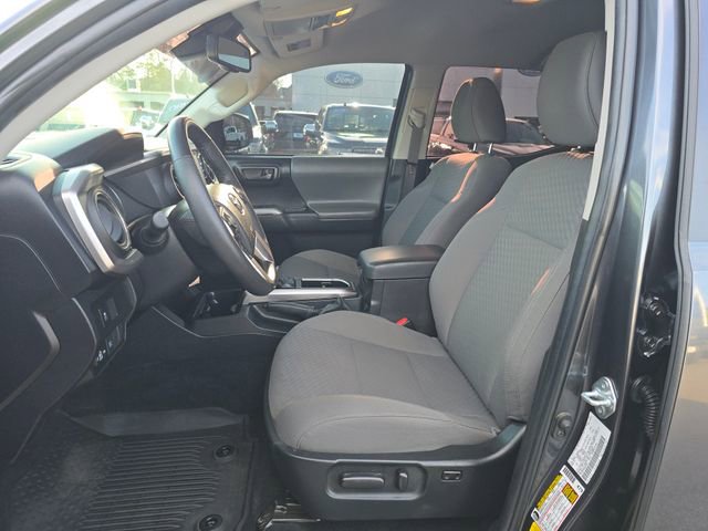 Used 2022 Toyota Tacoma SR5 image 9