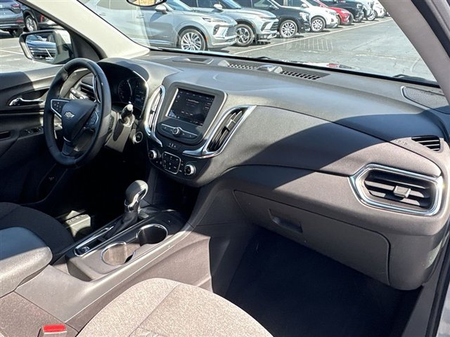 Certified 2024 Chevrolet Equinox LT FWD image 27
