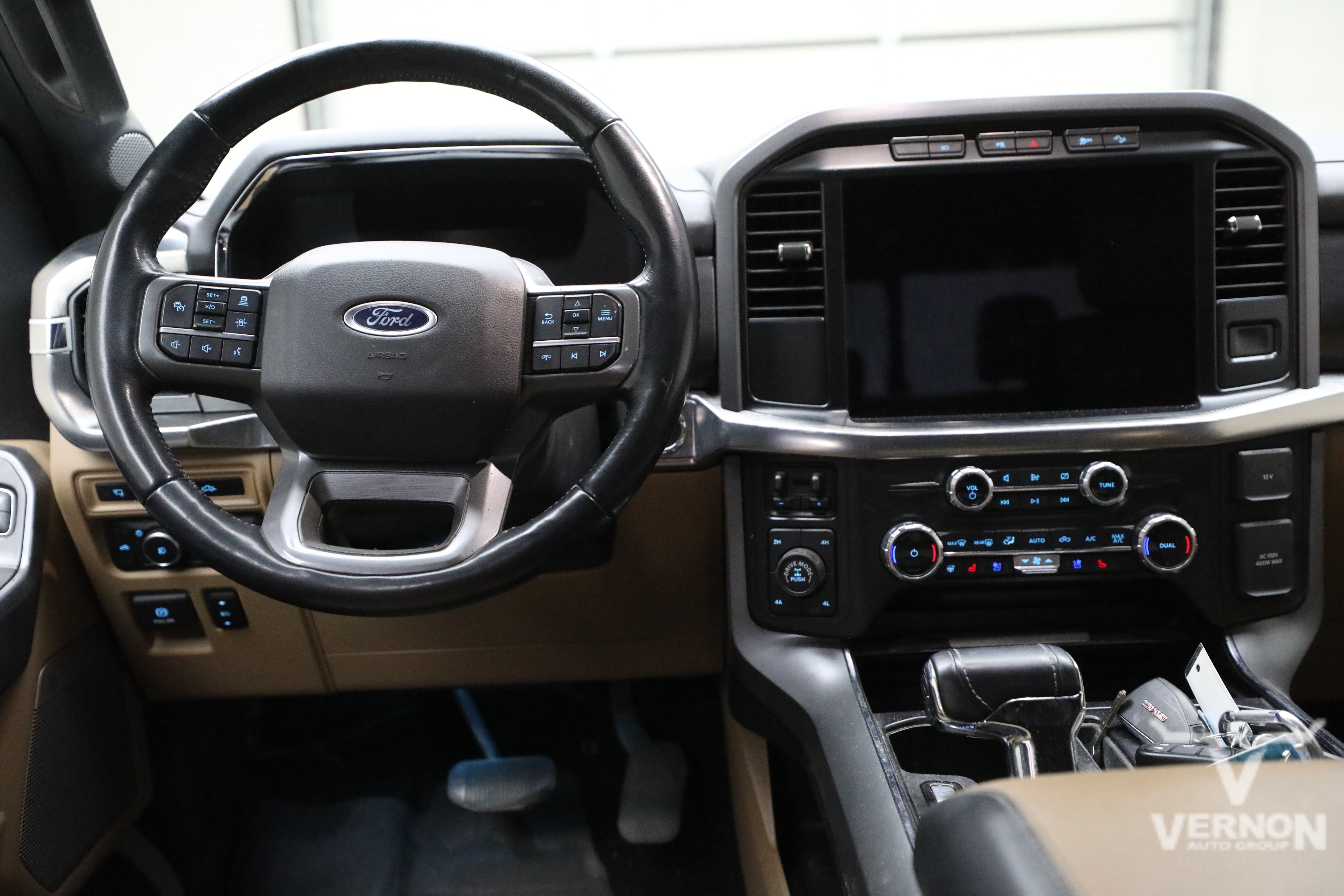 Used 2022 Ford F150 Lariat w/ Equipment Group 502A High AWD/4WD image 8