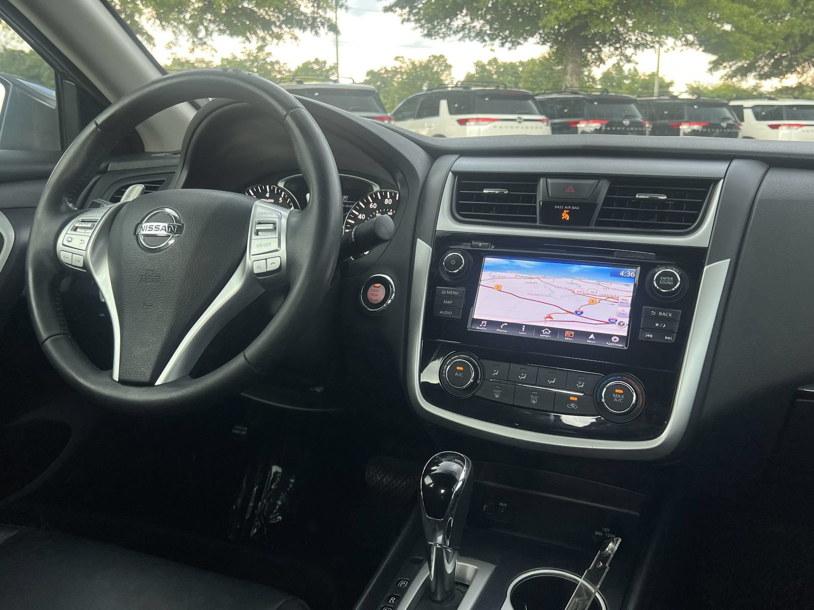 Used 2018 Nissan Altima 2.5 SR w/ SR Special Edition FWD image 3