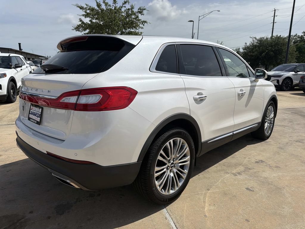 Used 2018 Lincoln MKX Reserve FWD image 7