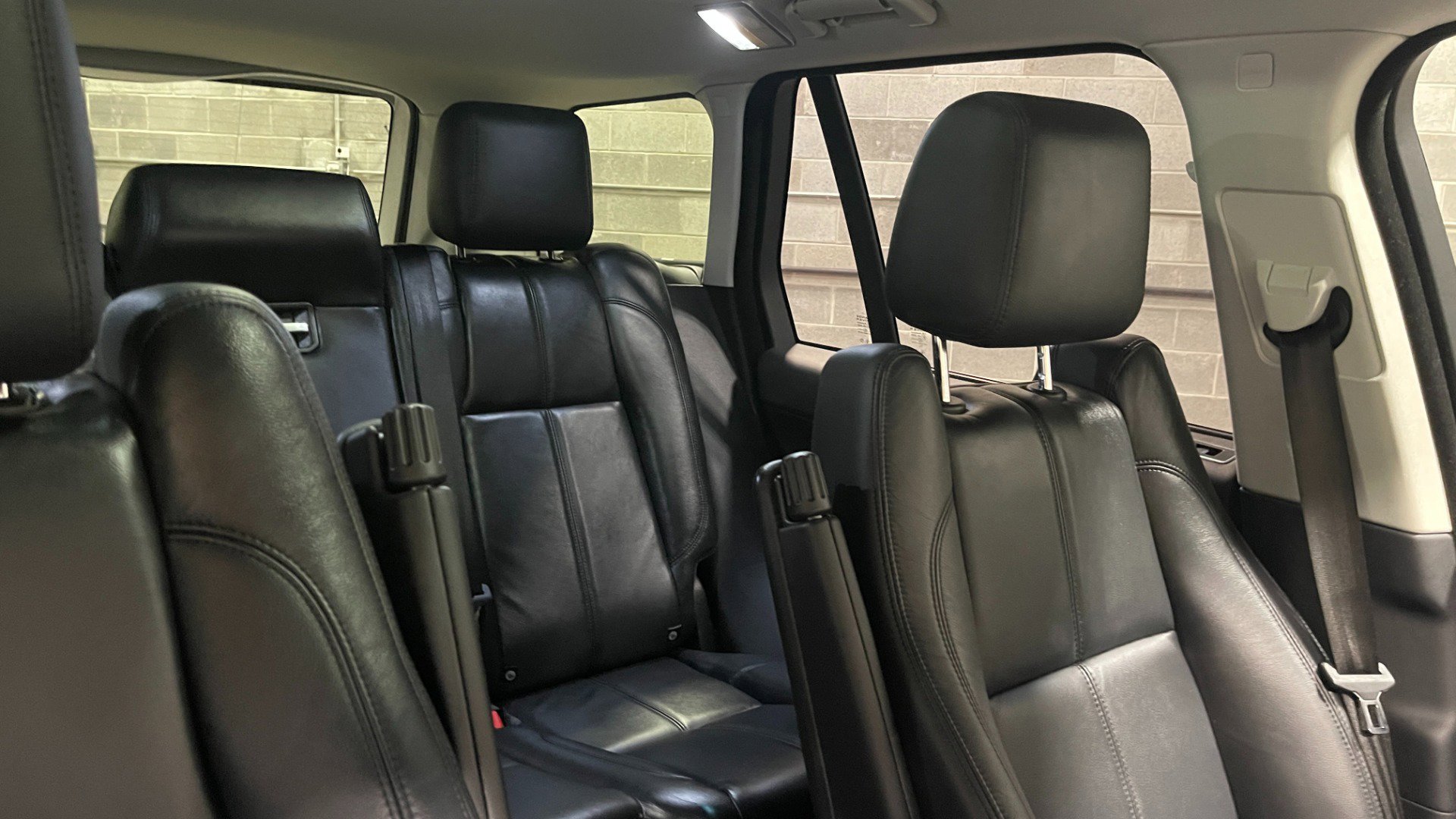 Used 2017 Land Rover Range Rover image 22