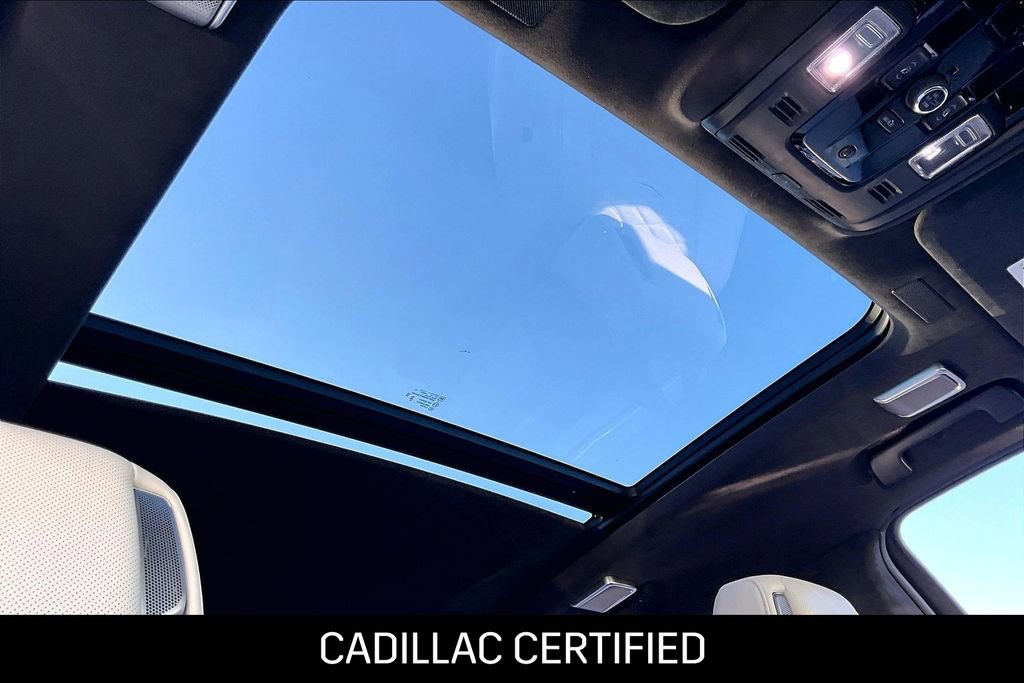 Used 2026 Cadillac Escalade Platinum Sport w/ LPO, ONYX Package image 13