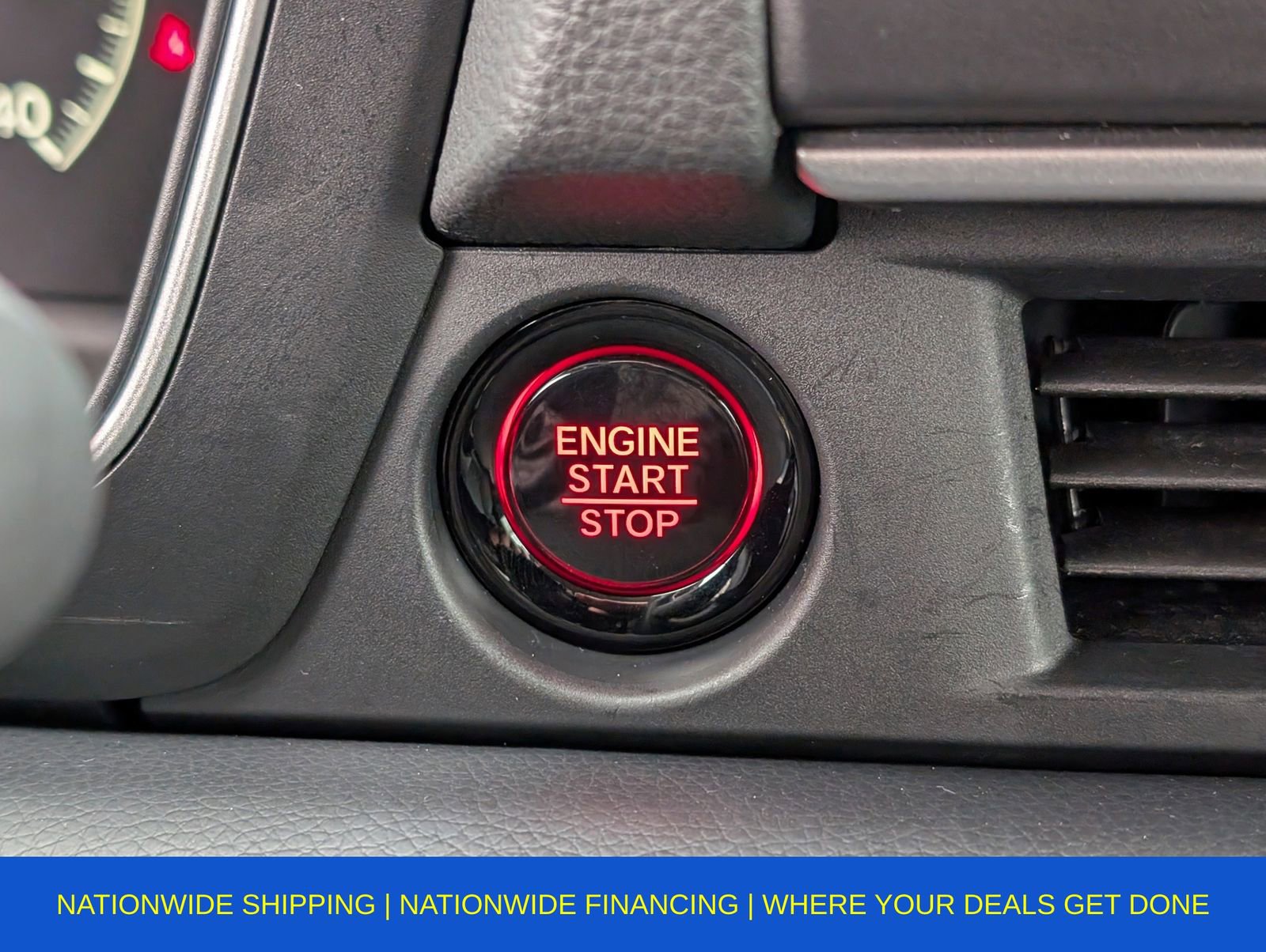 Used 2025 Honda Pilot EX-L image 32