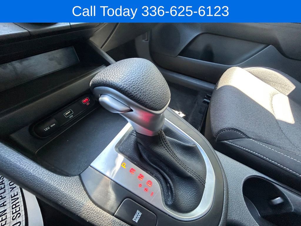 Used 2024 Kia Forte LXS FWD image 25
