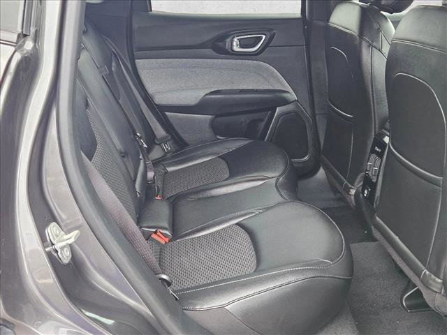 Used 2024 Jeep Compass Latitude AWD/4WD image 19