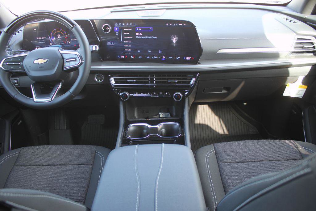 New 2026 Chevrolet Traverse LT w/ Enhanced Driving Package image 8