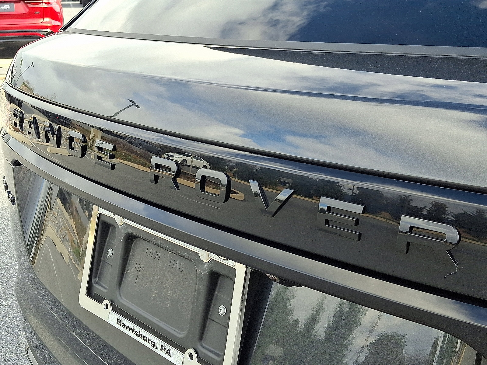 Used 2025 Land Rover Range Rover Velar S image 30