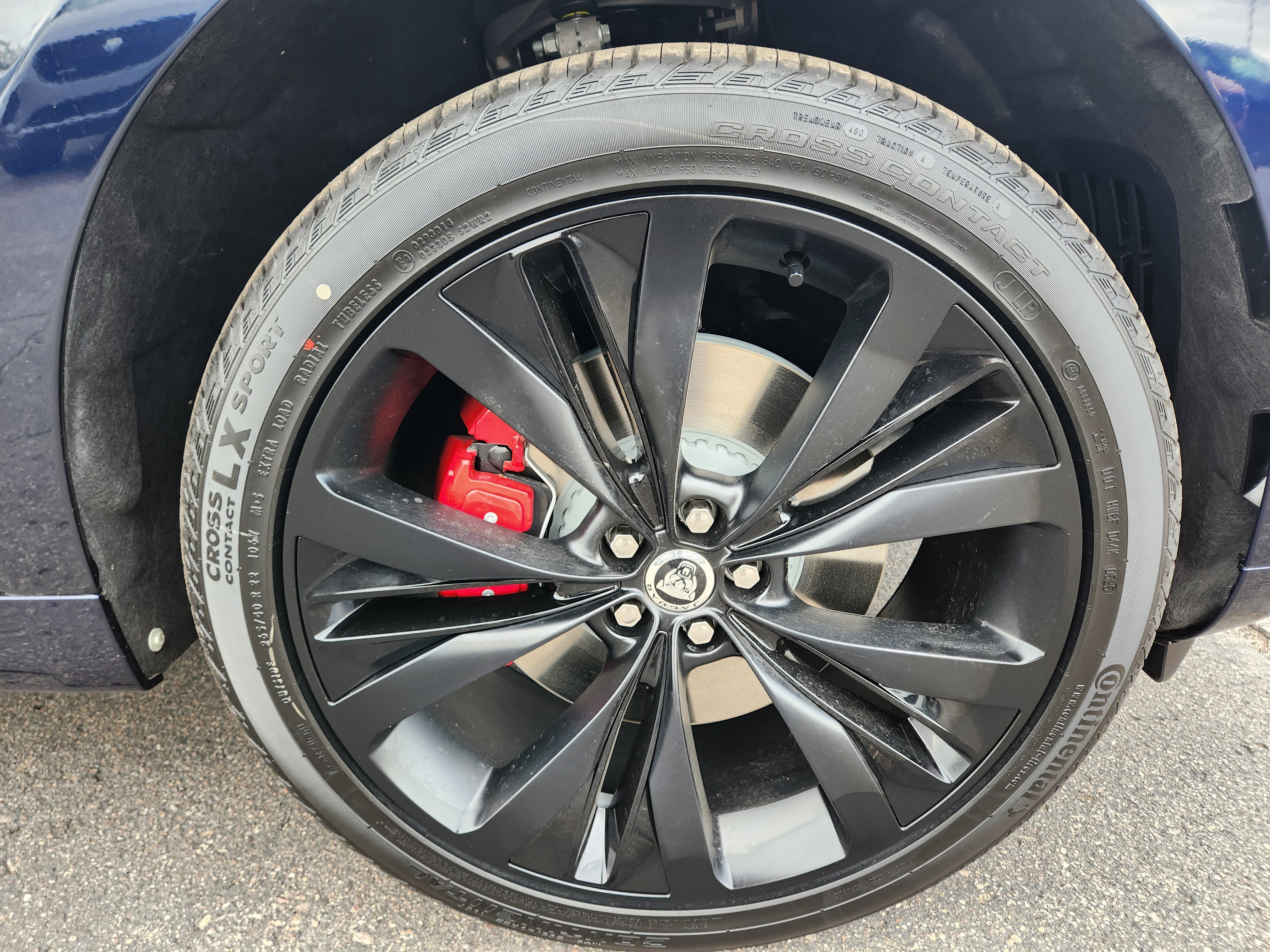 New 2026 Jaguar F-PACE R-Dynamic S image 23