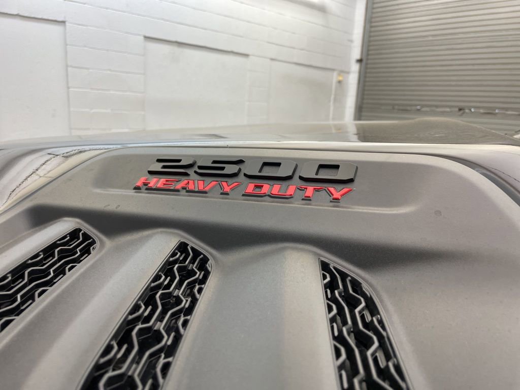 New 2026 RAM 2500 Limited AWD/4WD image 12