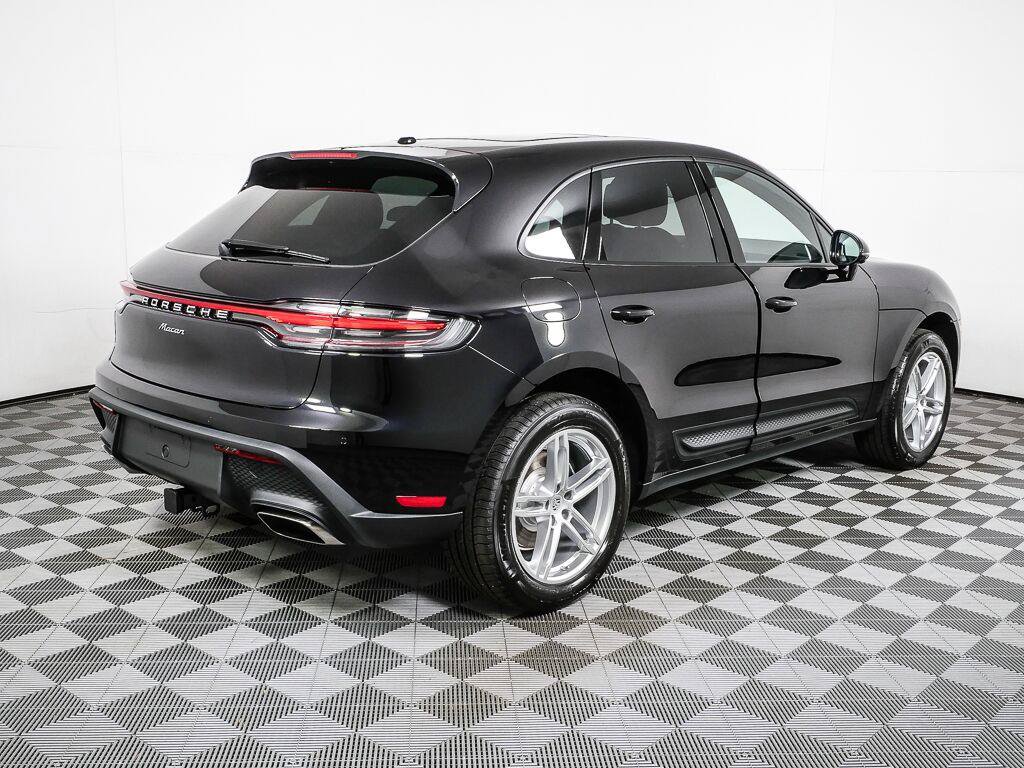 Certified 2026 Porsche Macan Turbo AWD/4WD image 30