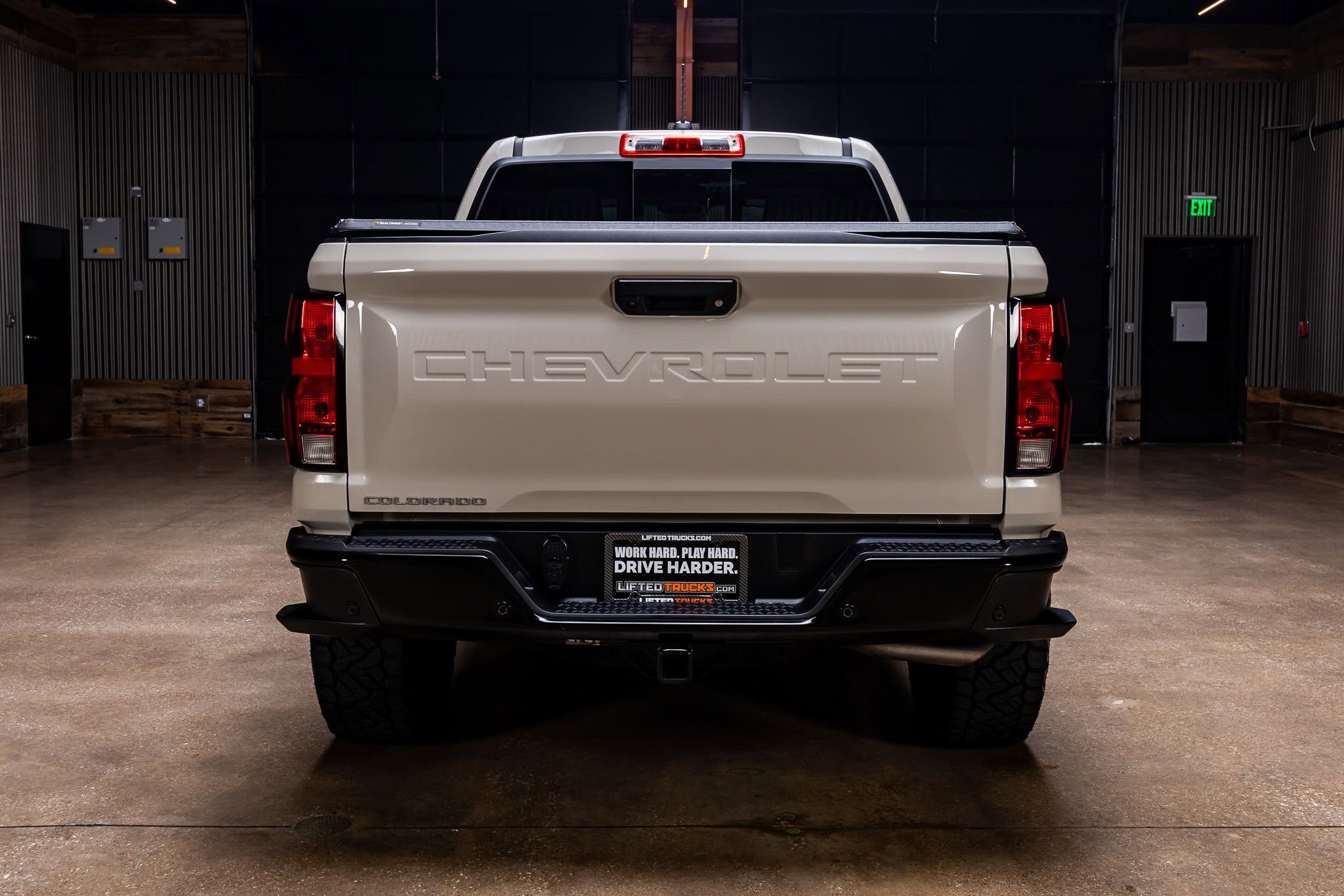 Used 2026 Chevrolet Colorado Trail Boss AWD/4WD image 8