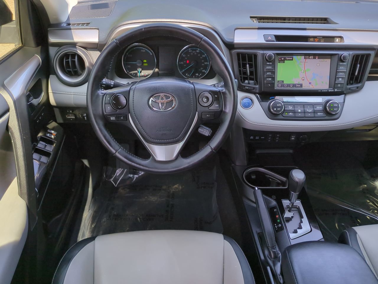 Used 2016 Toyota RAV4 Limited AWD/4WD image 16
