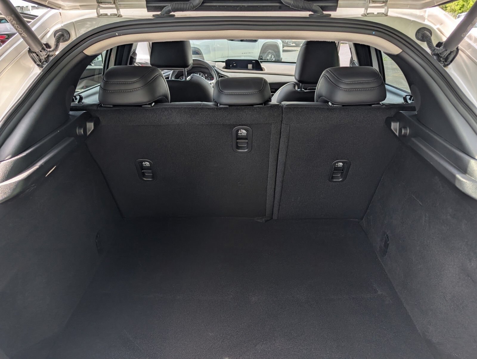 Used 2023 MAZDA CX-30 AWD 2.5 S w/ Premium Package image 22