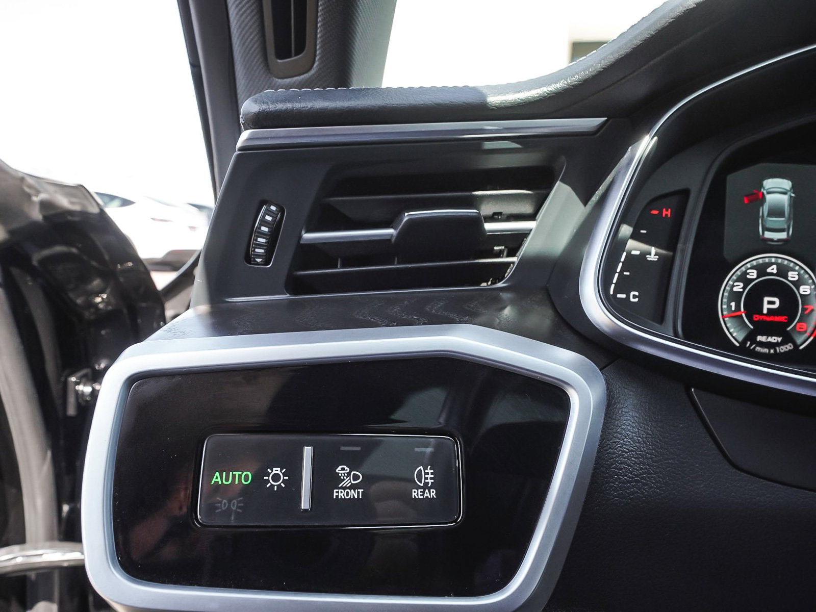 Used 2023 Audi A7 3.0T Premium w/ Convenience Package image 16