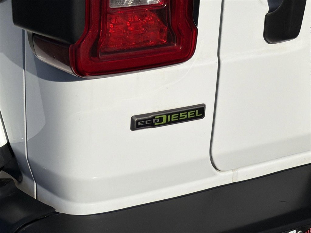 Used 2021 Jeep Wrangler Unlimited Rubicon image 27