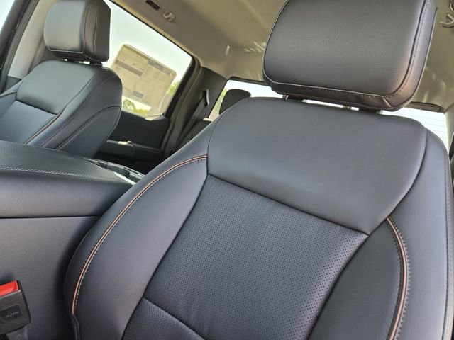 New 2026 Ford F250 Lariat image 23