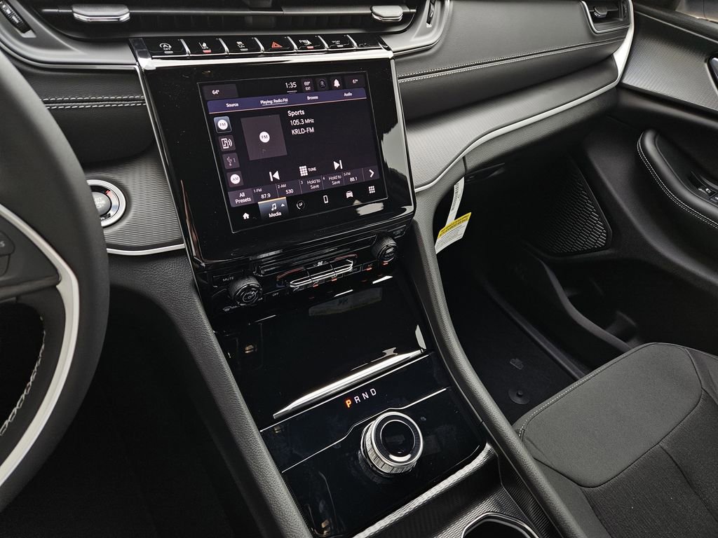 New 2026 Jeep Grand Cherokee Laredo RWD image 17