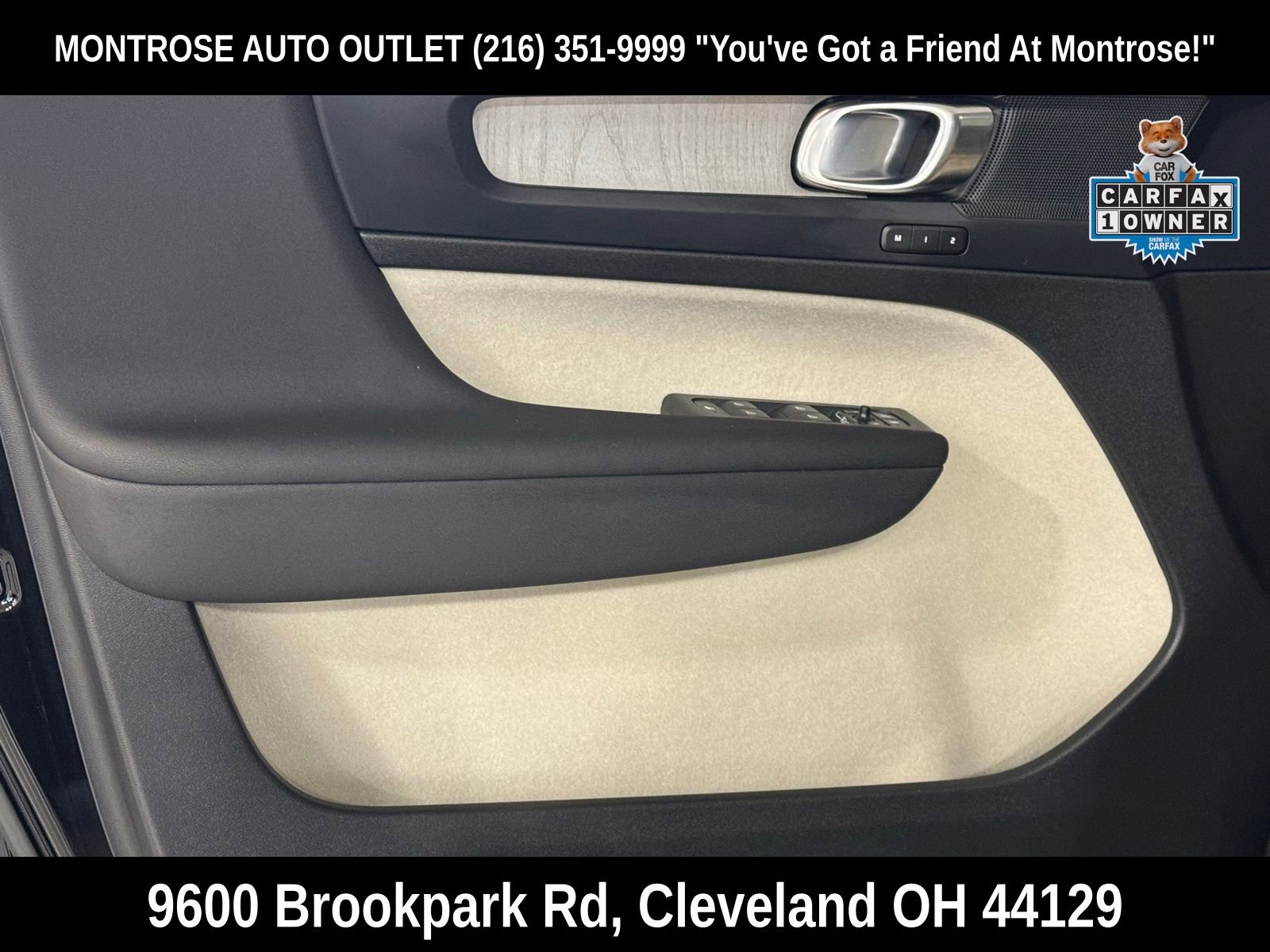 Used 2023 Volvo XC40 B5 Plus w/ Driver Assist Package image 11