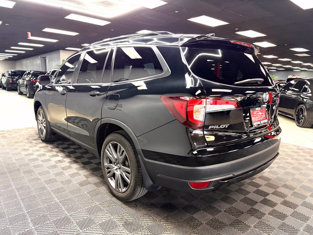 Used 2022 Honda Pilot Sport image 11