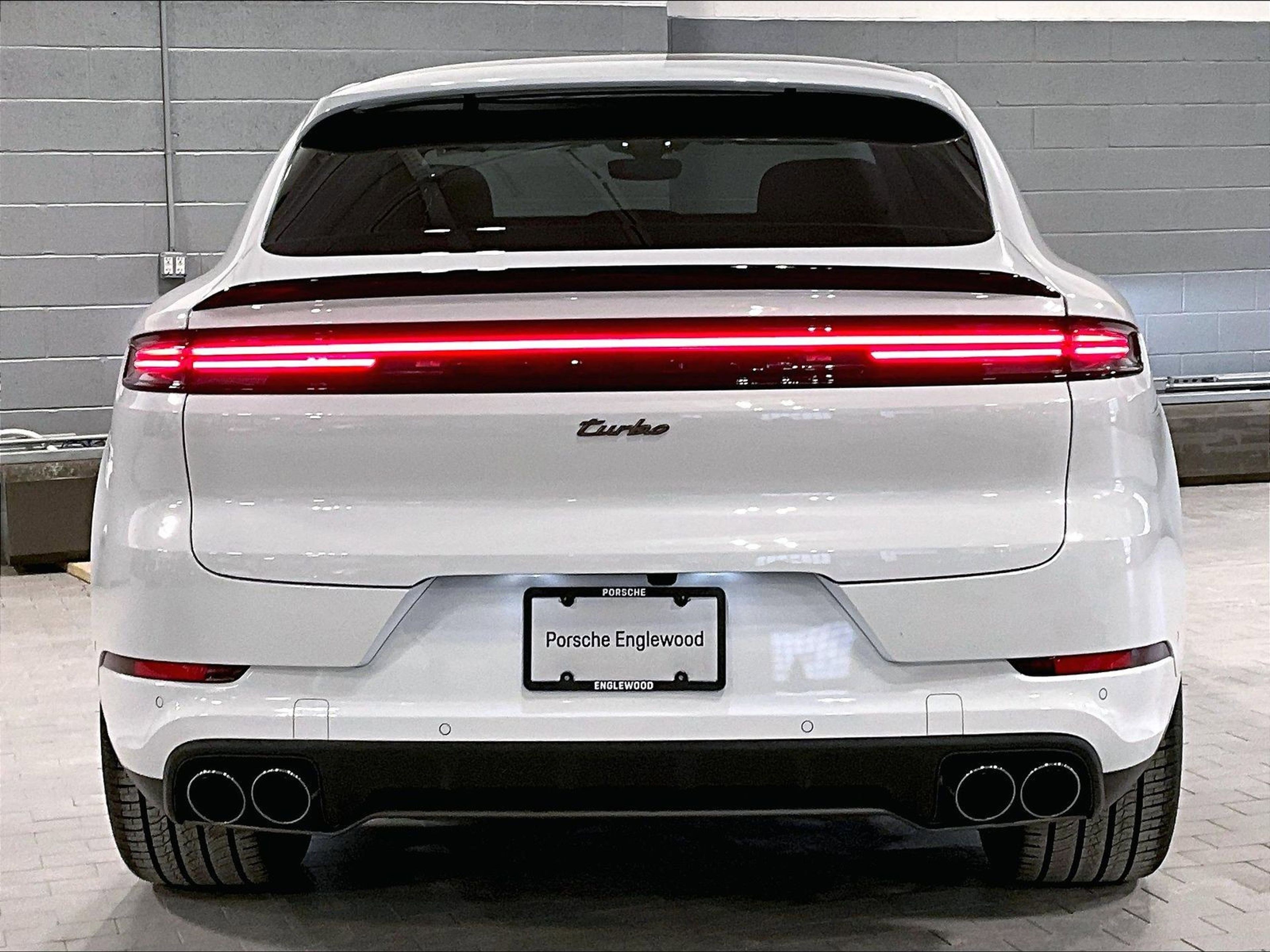 New 2026 Porsche Cayenne Turbo image 8