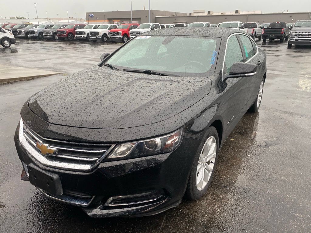 Used 2019 Chevrolet Impala LT FWD image 2