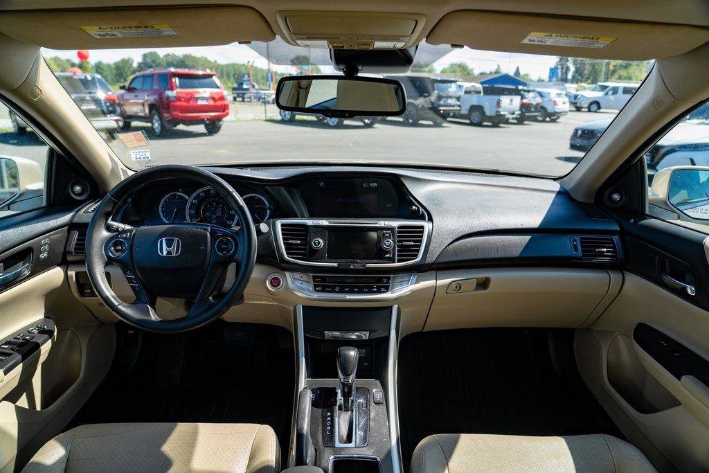 Used 2015 Honda Accord EX-L image 19
