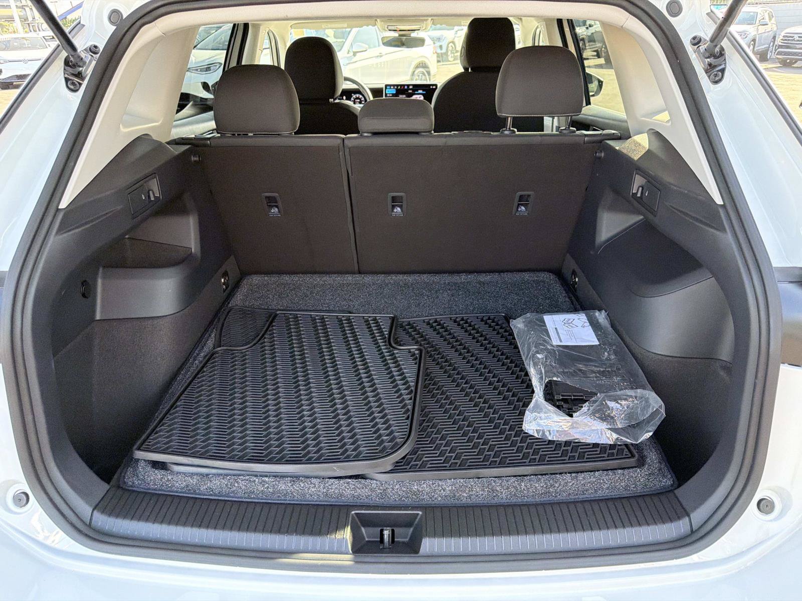 Certified 2026 Volkswagen Tiguan S FWD image 5