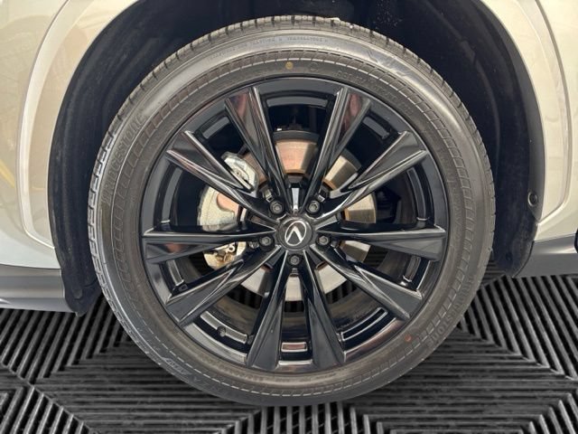 Used 2024 Lexus NX 450h+ F Sport w/ Vision Package AWD/4WD image 32