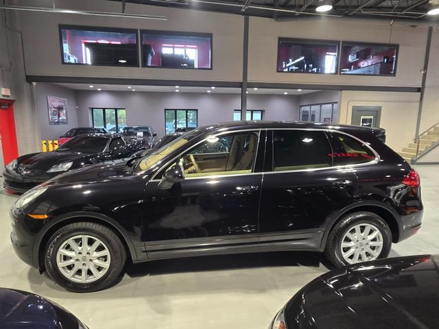 Used 2012 Porsche Cayenne AWD/4WD image 4