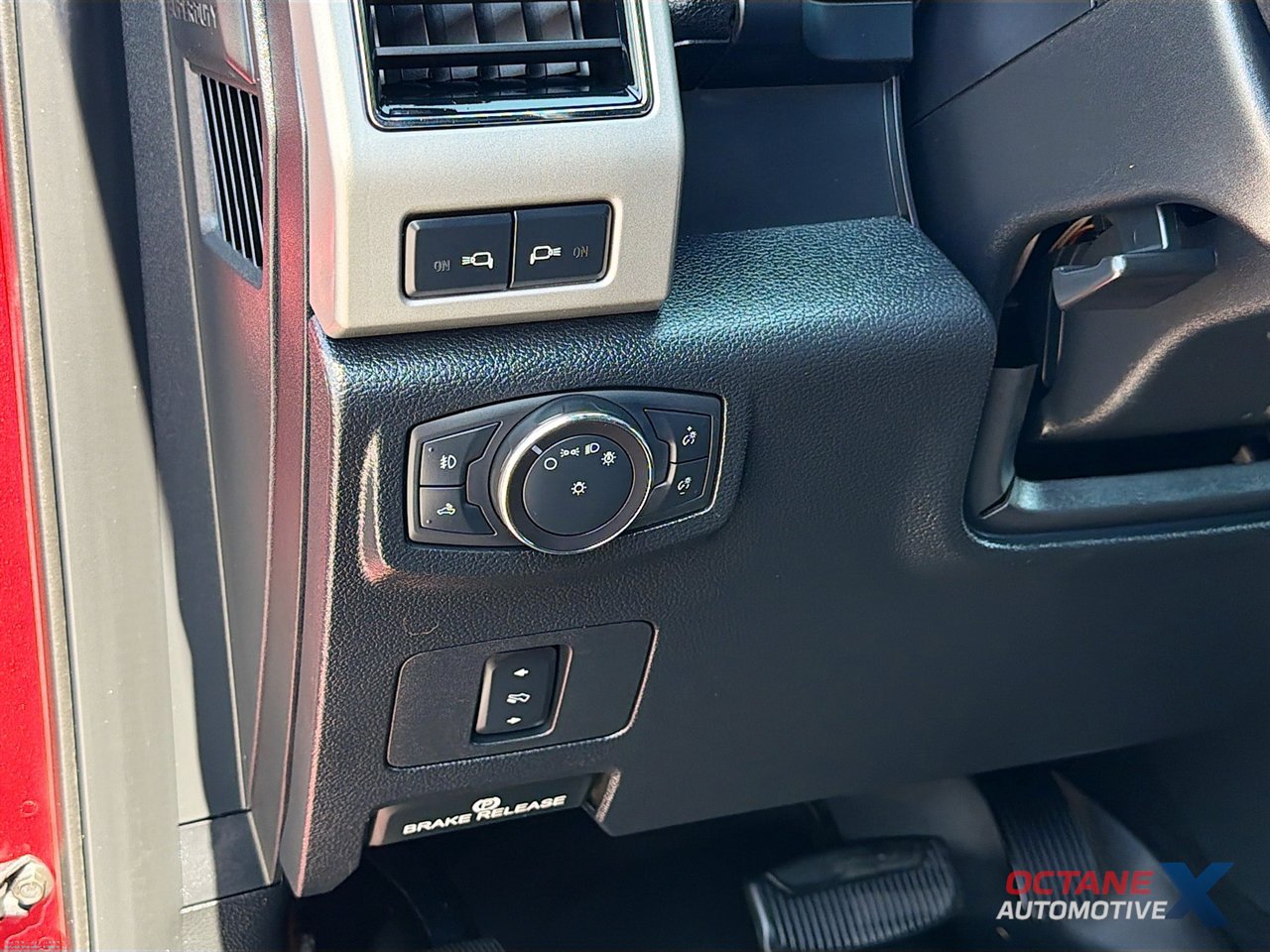 Used 2019 Ford F250 Lariat w/ Tow Technology Bundle AWD/4WD image 10