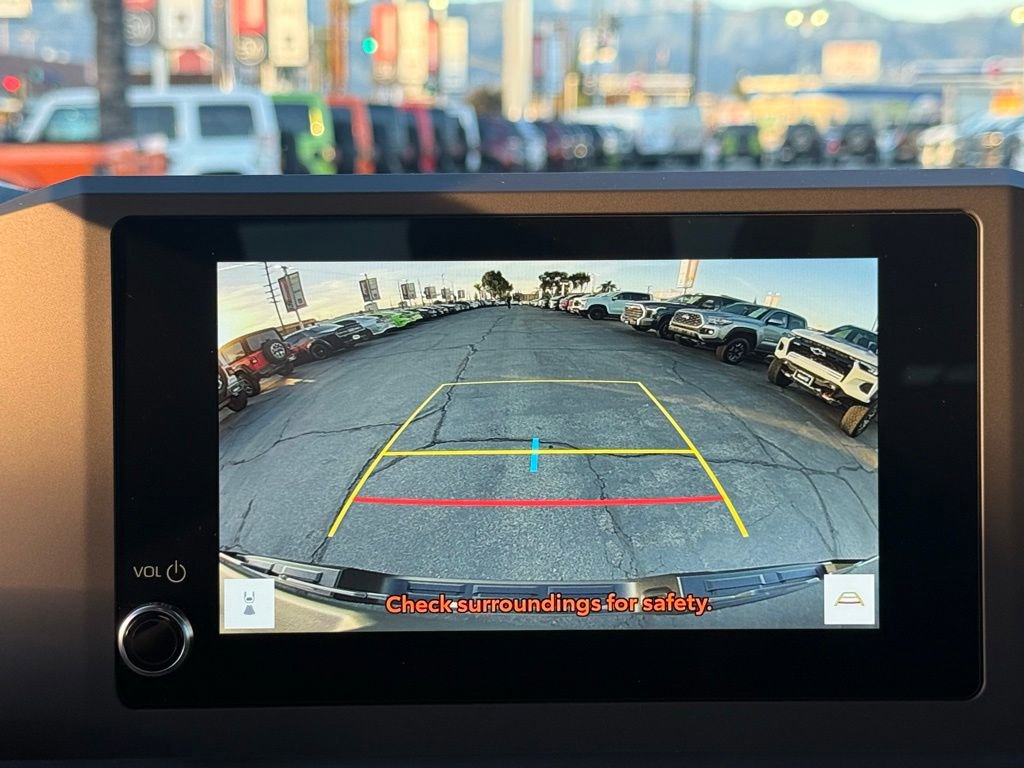 Used 2025 Toyota Tacoma SR5 image 32