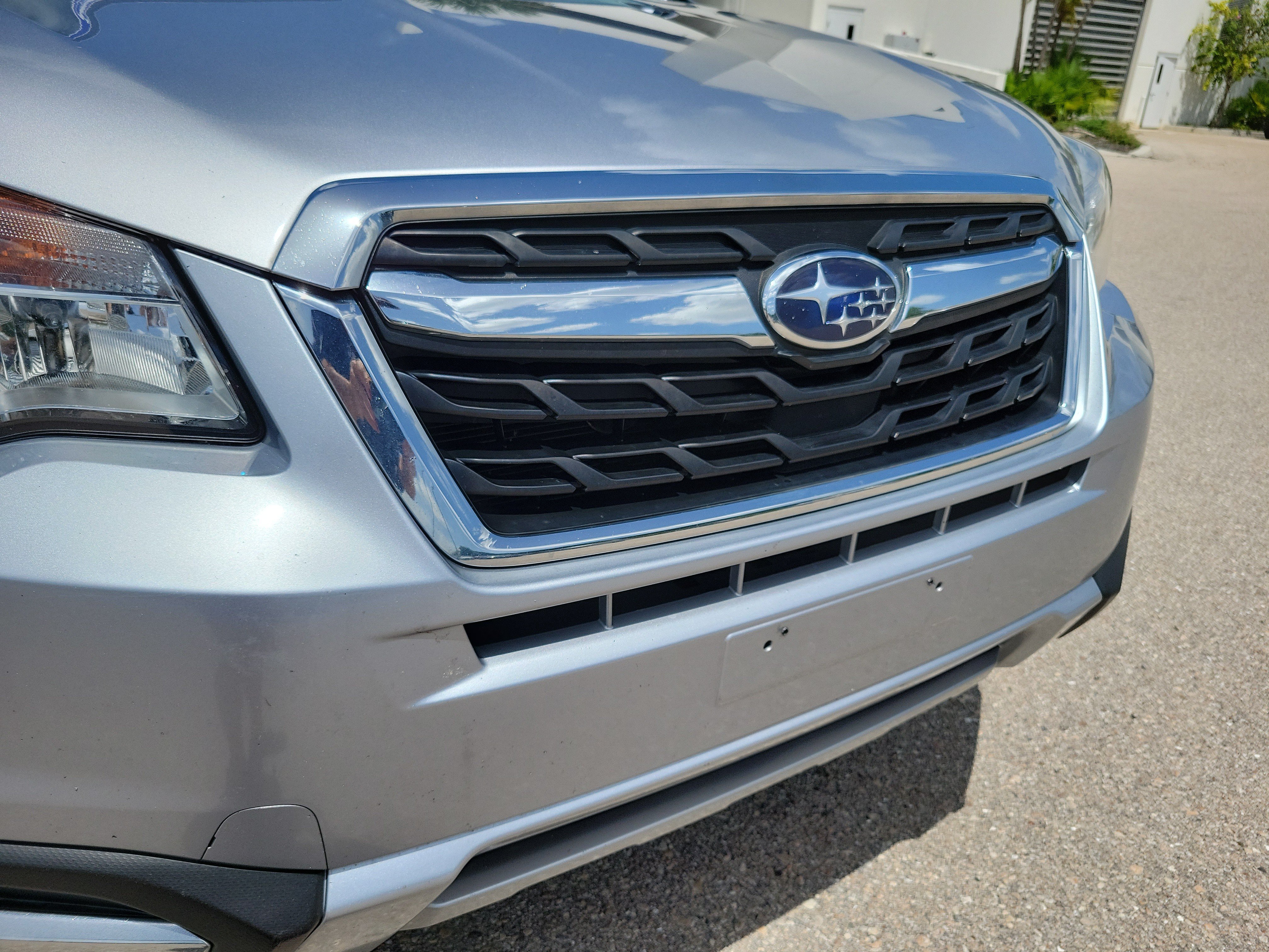 Used 2018 Subaru Forester 2.5i Premium w/ All-Weather Package AWD/4WD image 13