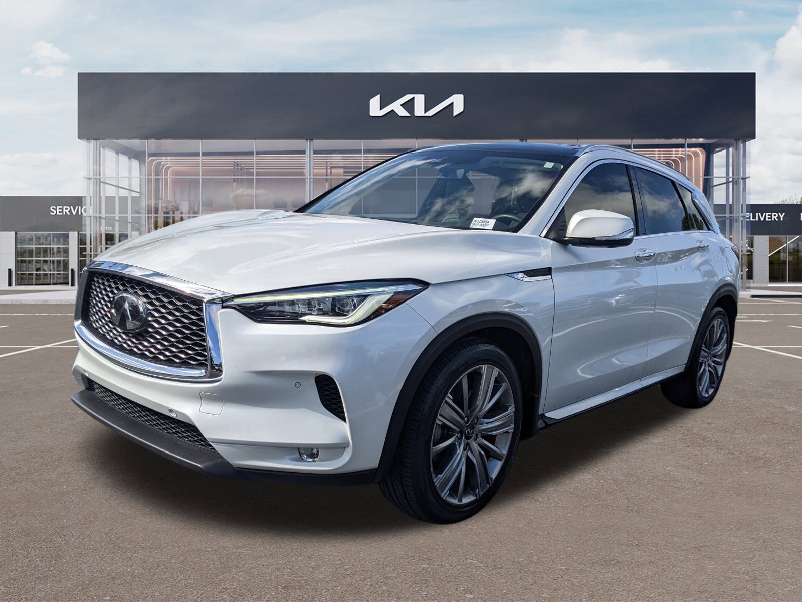 Used 2023 INFINITI QX50 Sensory image 6