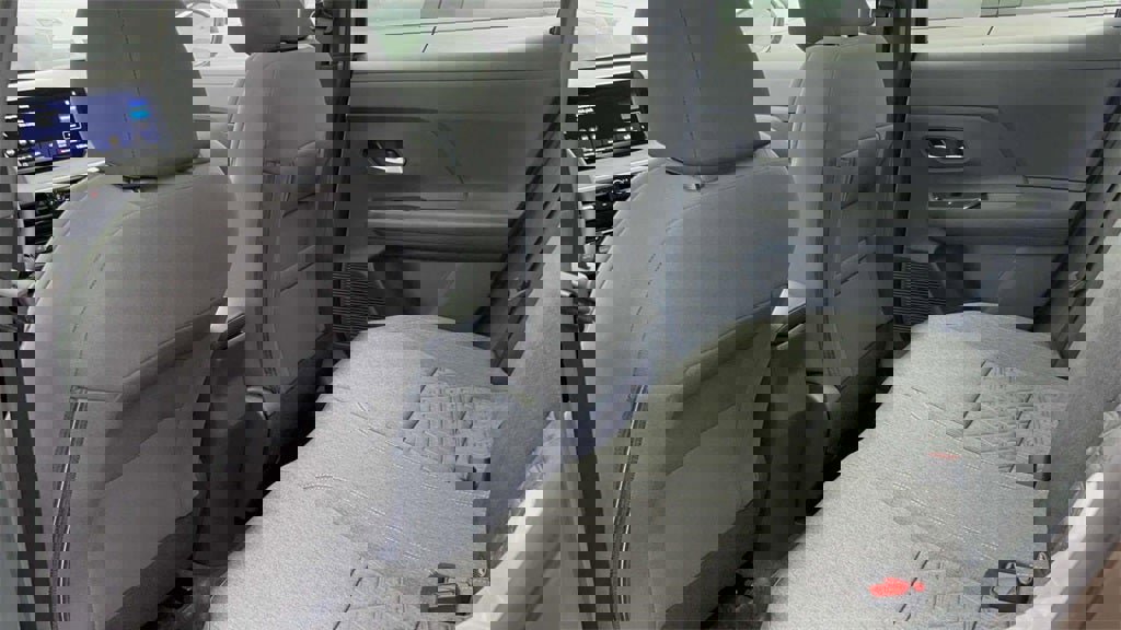 New 2026 Nissan Kicks SV w/ SV Premium Package image 29