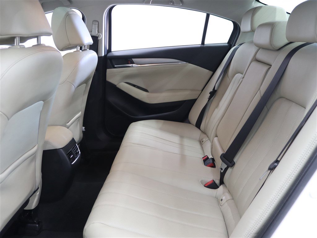 Used 2020 MAZDA MAZDA6 Touring image 12