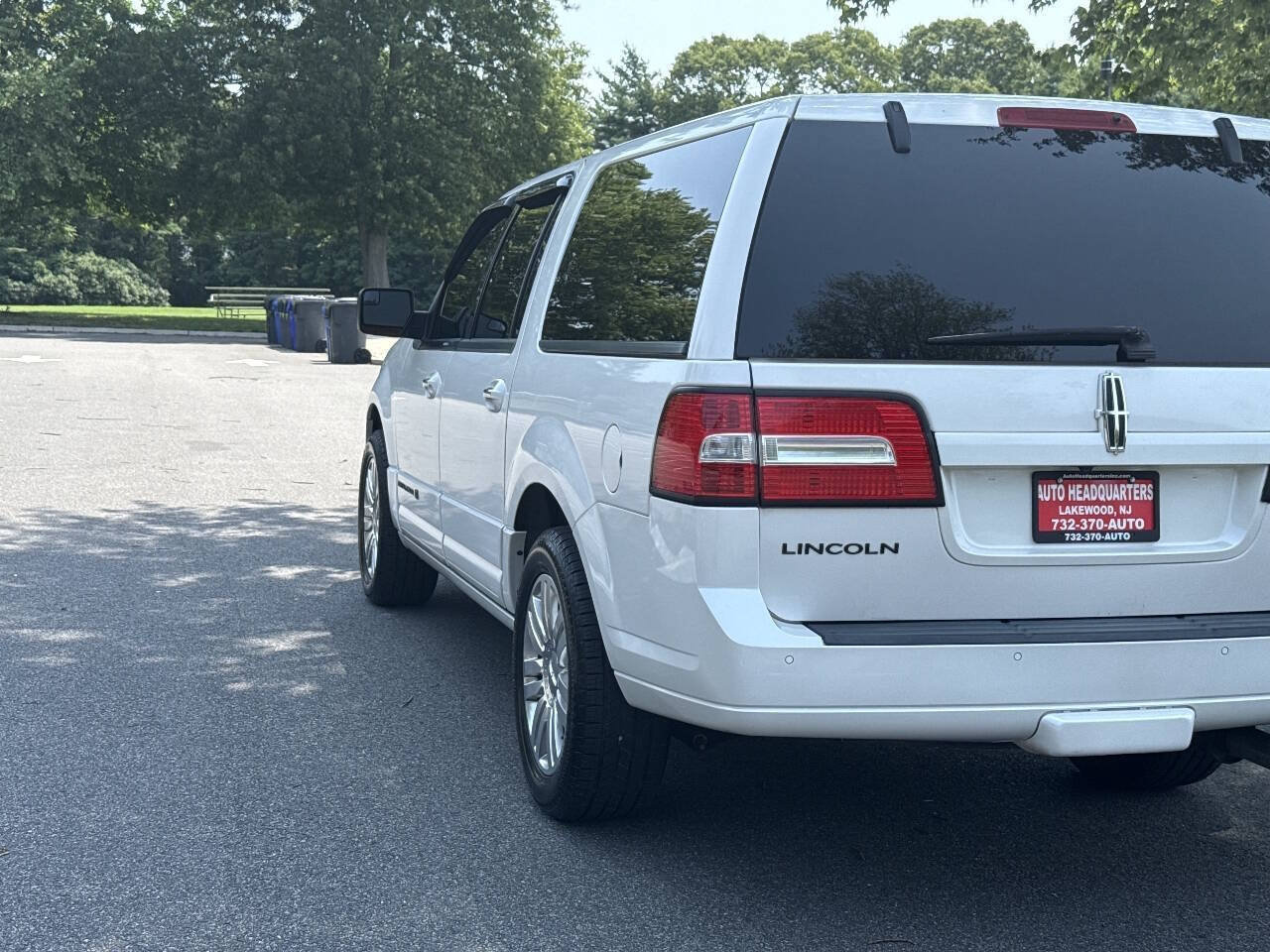 Used 2013 Lincoln Navigator L 2WD w/ HD Trailer Tow Pkg image 8