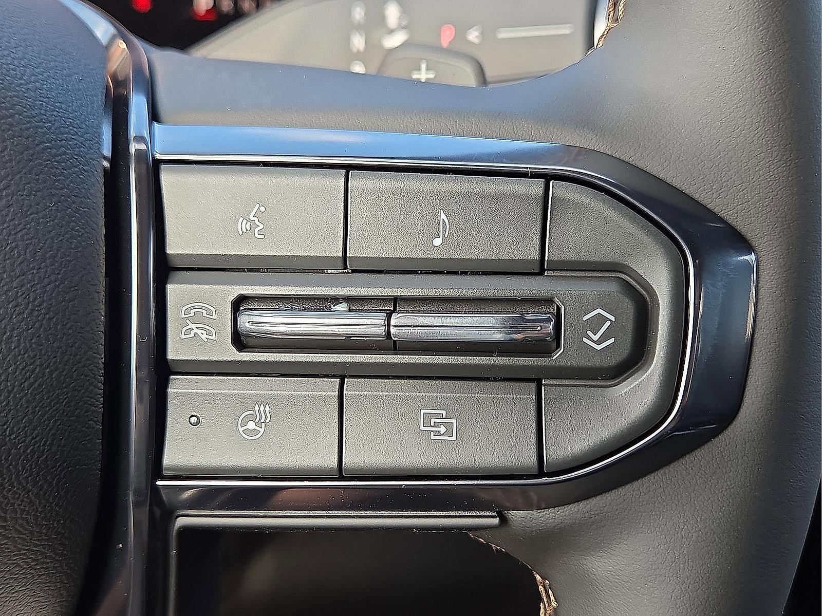 New 2026 GMC Yukon XL AT4 image 22