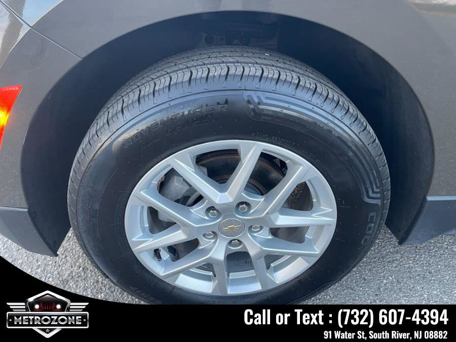 Used 2023 Chevrolet Equinox LT image 33
