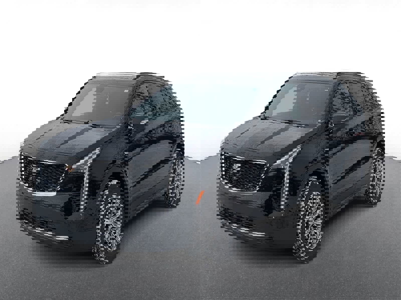 Used 2023 Cadillac XT4 Sport w/ Cold Weather Package image 4