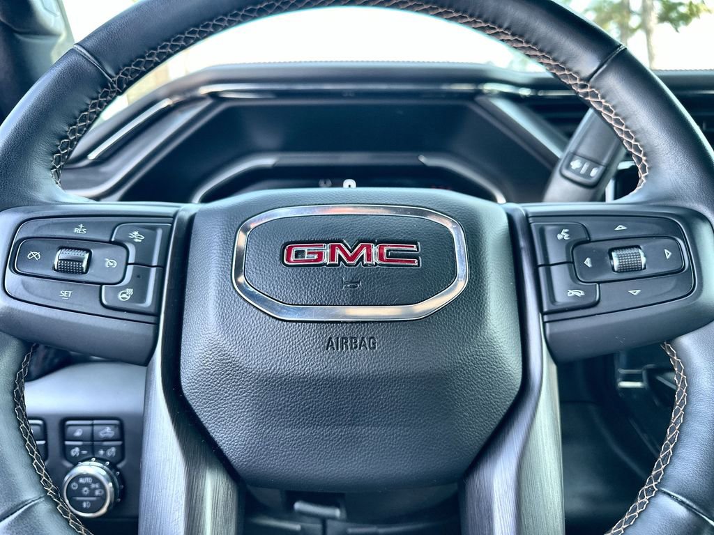 Used 2024 GMC Sierra 2500 AT4 w/ AT4 Premium Plus Package image 33