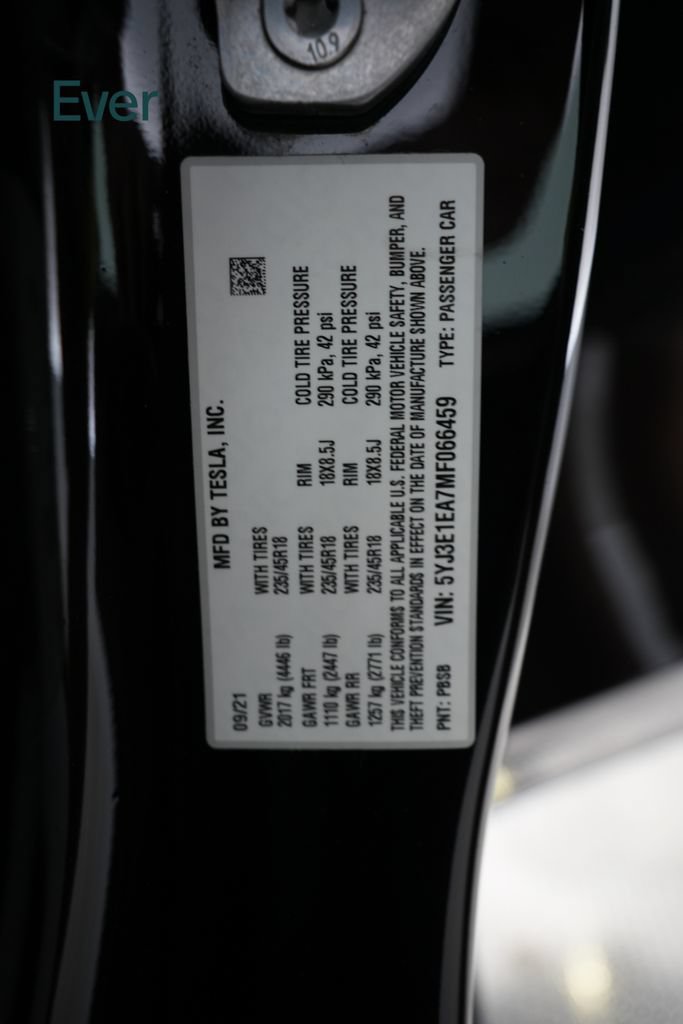 Used 2021 Tesla Model 3 Standard Range Plus RWD image 29