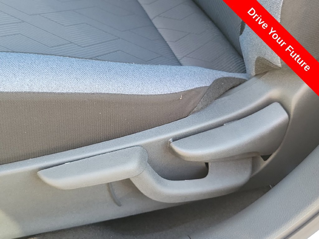 Used 2025 Nissan Versa SV w/ Trunk Package FWD image 15