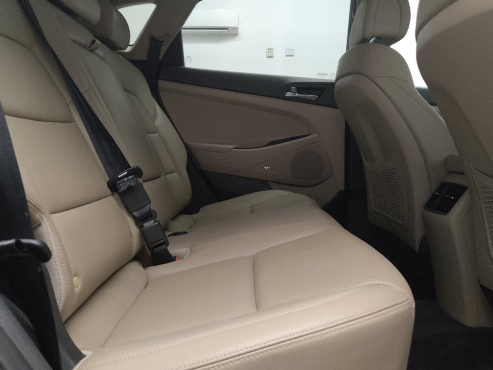 Used 2018 Hyundai Tucson SEL Plus FWD image 19