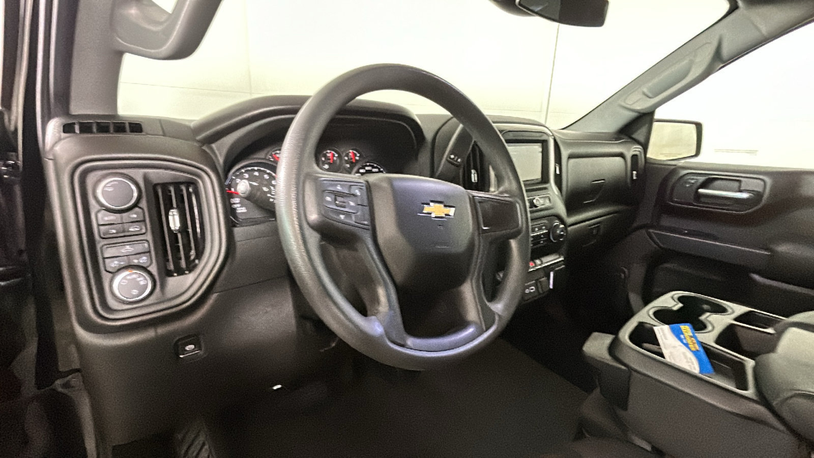 Used 2024 Chevrolet Silverado 1500 Custom w/ LPO, Dark Essentials Package AWD/4WD image 16