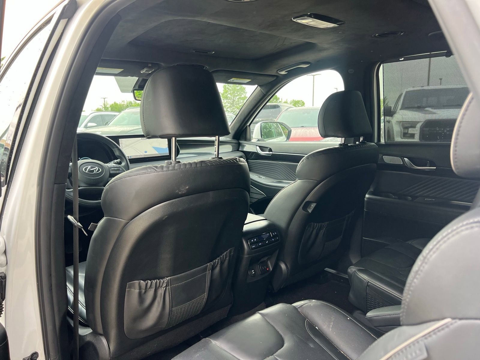 Used 2024 Hyundai Palisade Calligraphy FWD image 19