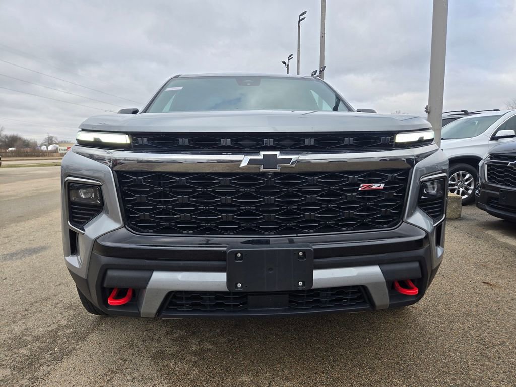 Used 2025 Chevrolet Traverse Z71 image 42